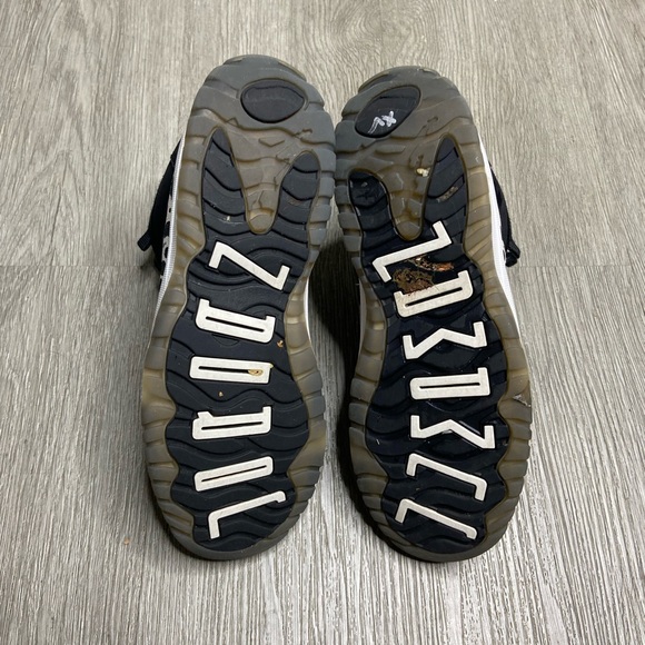 Air Jordan 12 Retro Animal Instinct PS Girls Shoe Size 3Y Gray DO3857-010 Preown - Picture 7 of 7